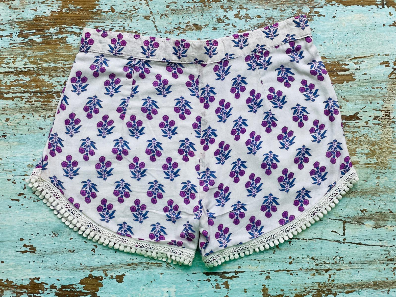 COASTIE SHORTS Purple Blue Flower White Lace