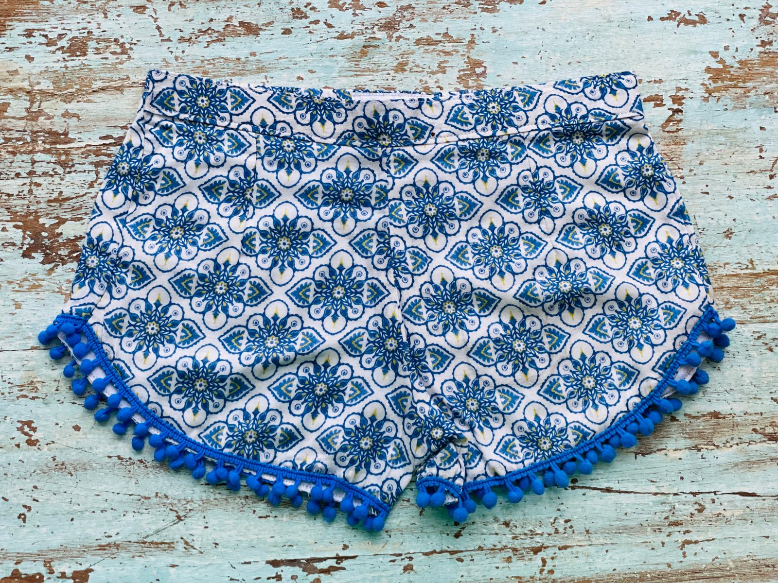 COASTIE SHORTS - Blue White Flower Navy Blue Bobble