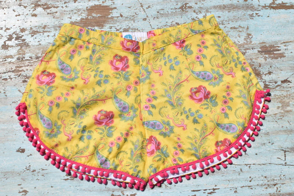 COASTIE SHORTS - Yellow Pink Flower Pink Bobble