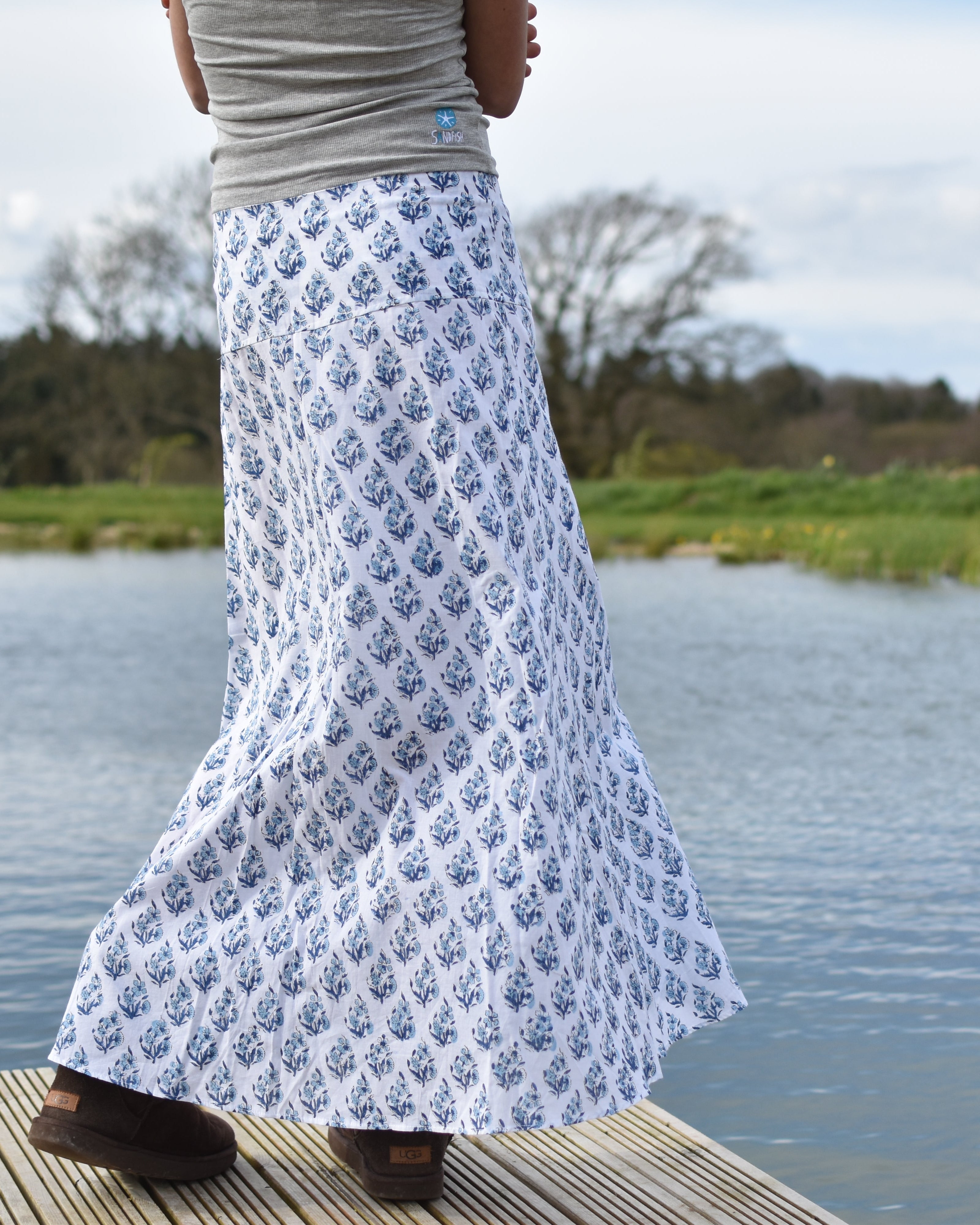 CHYULU ZIP MAXI SKIRT - Blue and white