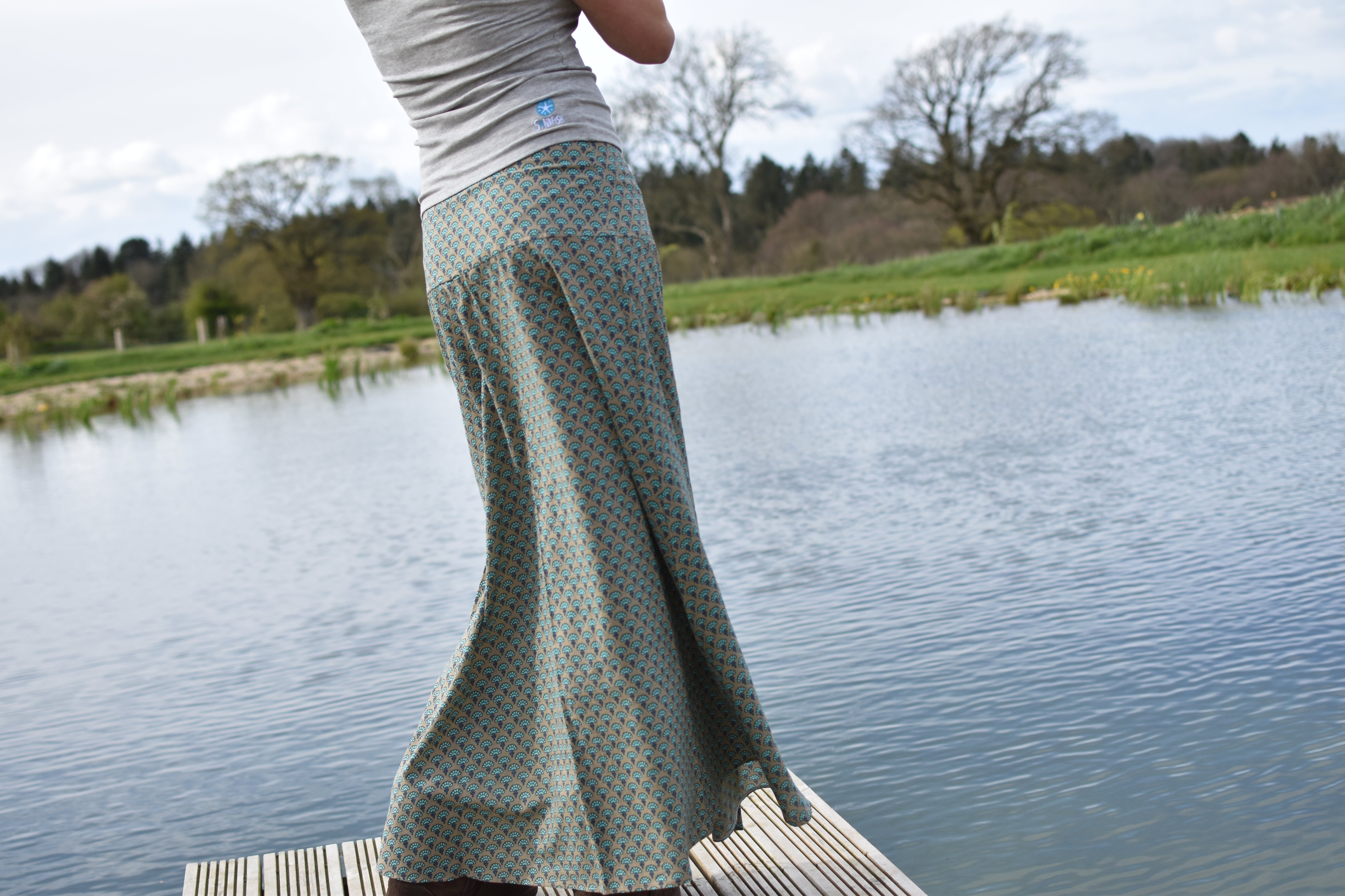 CHYULU ZIP MAXI SKIRT - Turquoise Leaf