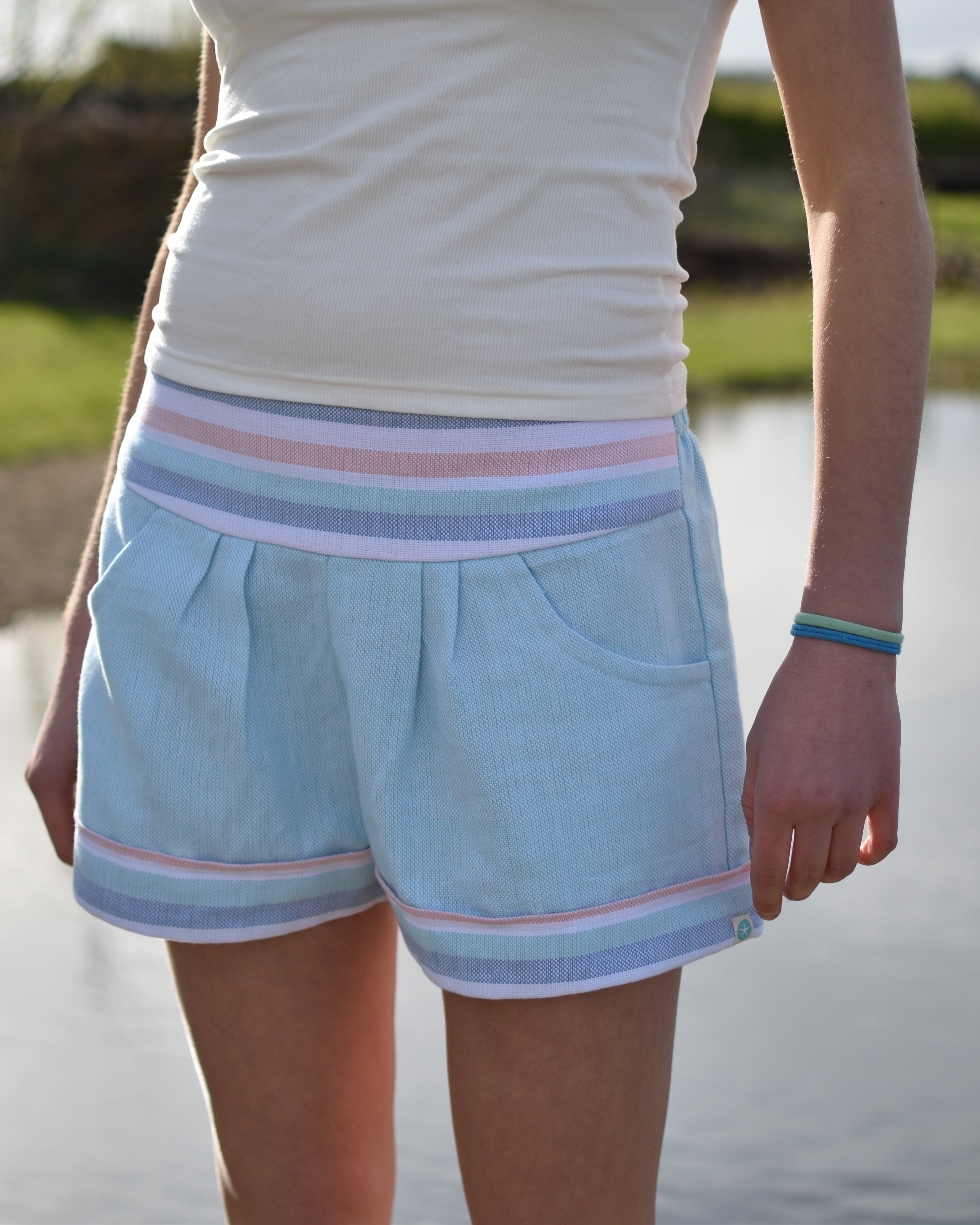 KIKOY FLAT FRONT SHORTS - Pale blue triple stripe