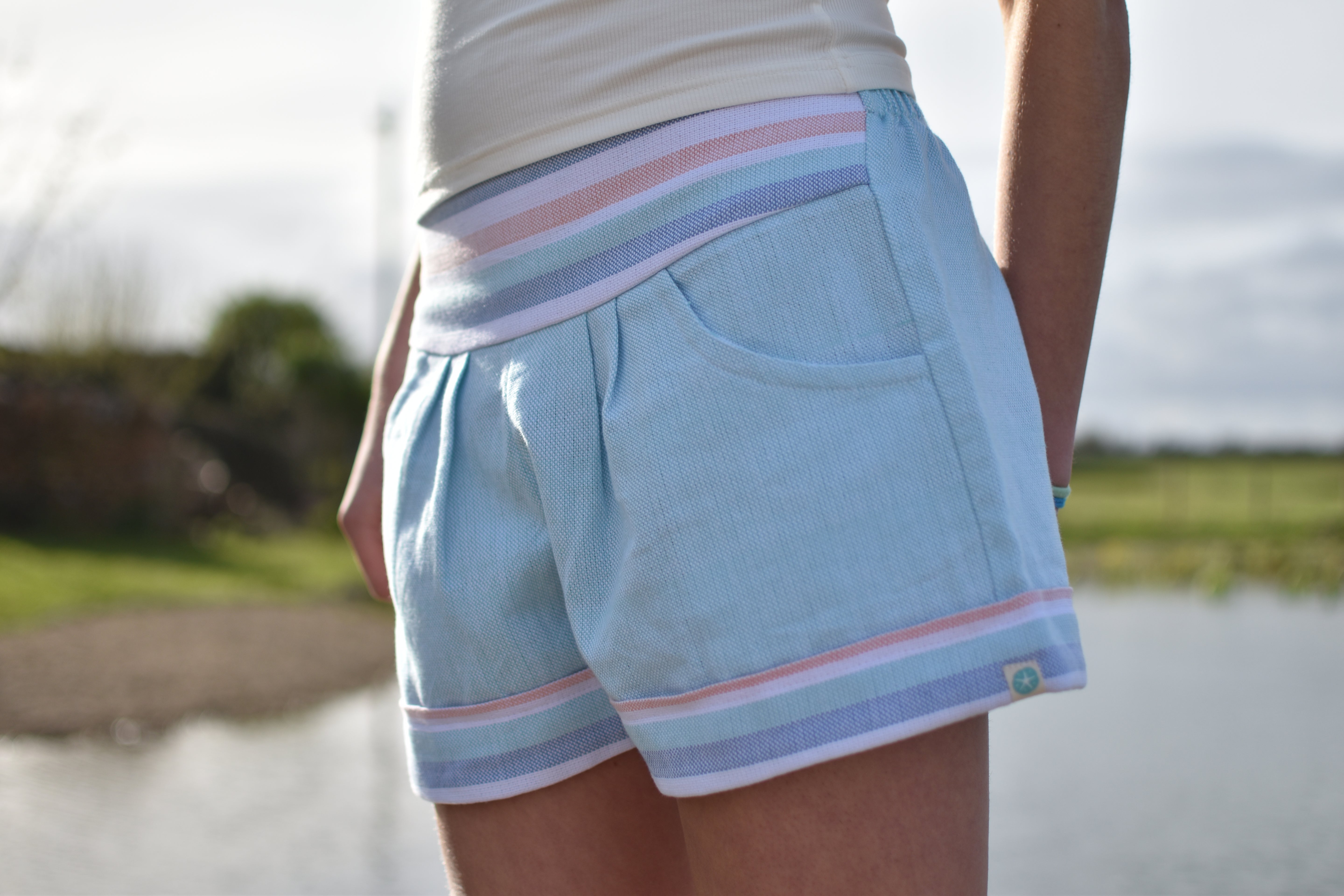 KIKOY FLAT FRONT SHORTS - Pale blue triple stripe