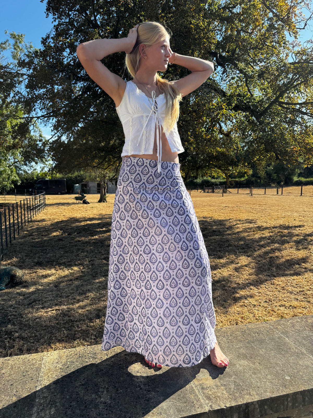 CHYULU ELASTIC MAXI SKIRT - blue leaf