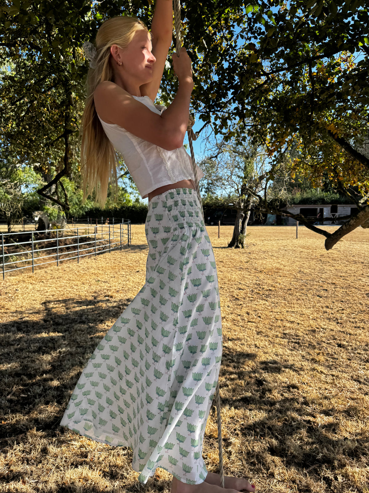 CHYULU ELASTIC MAXI SKIRT - green lotus