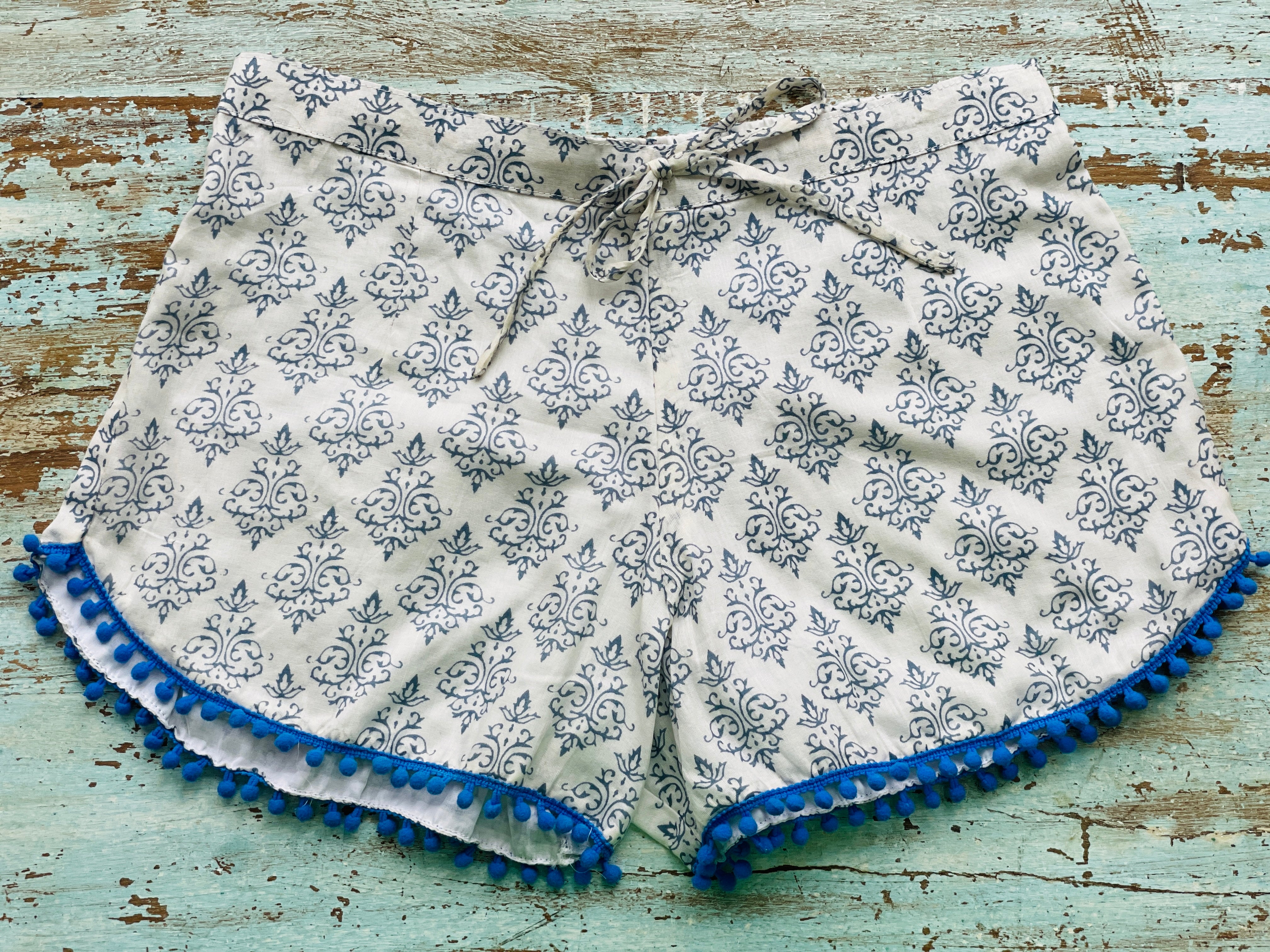 COASTIE SHORTS - Blue Motif Blue Bobble