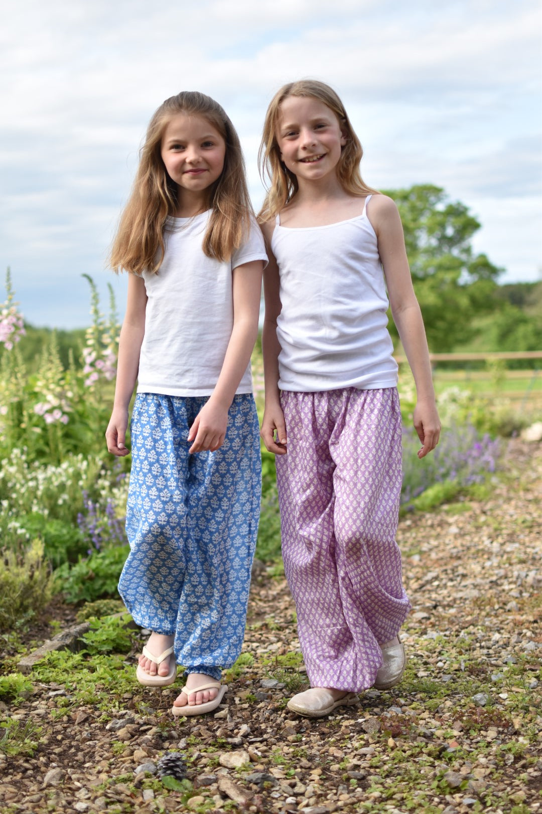 BALLOON PANTS - Pink White Flower