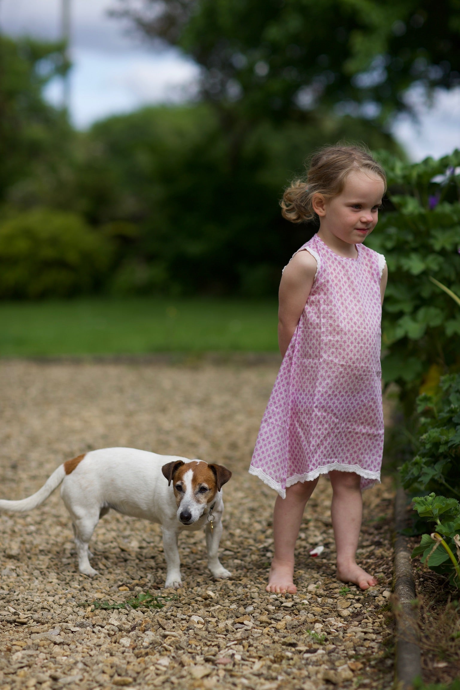 Dropped A Line - lavender with White Scallop