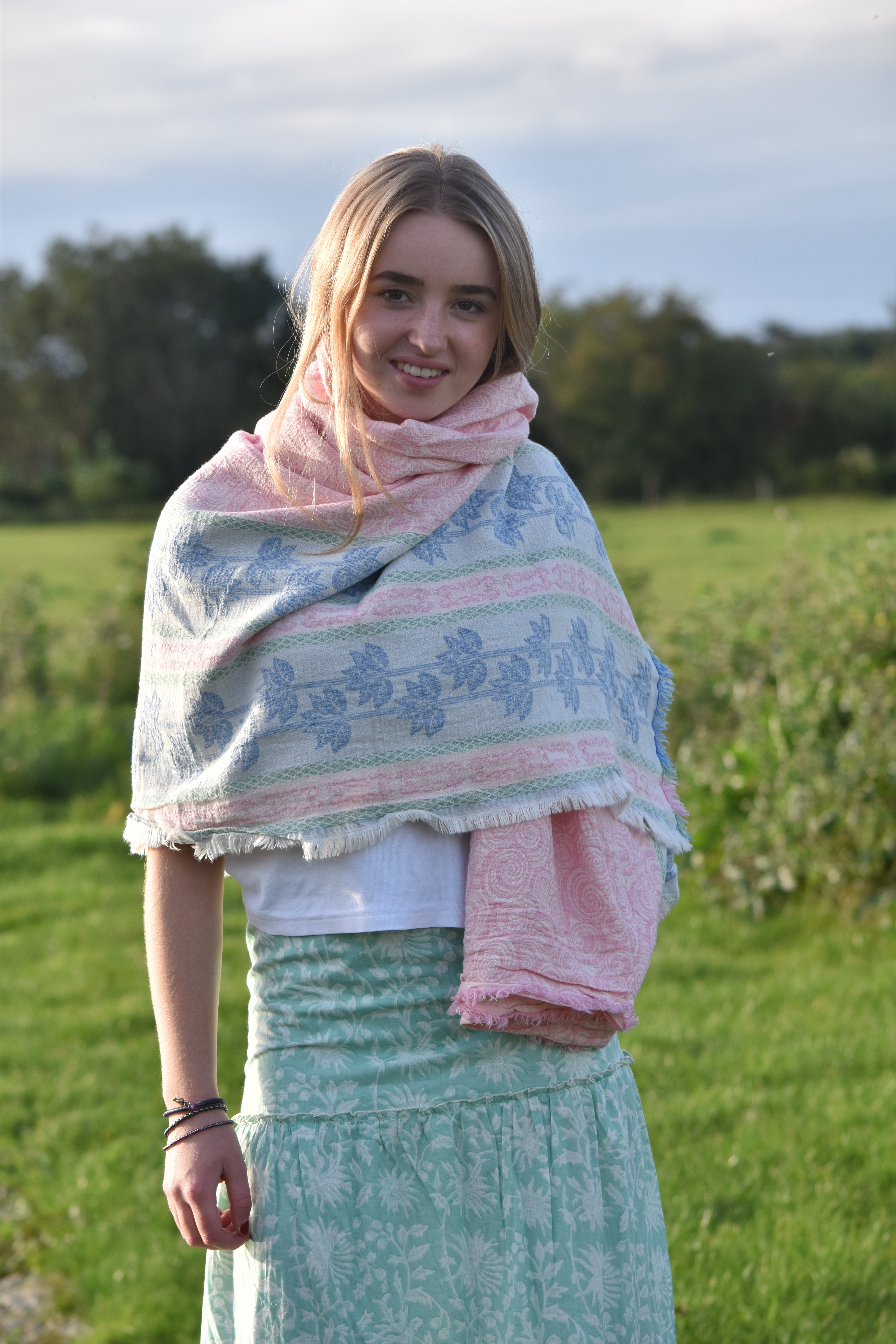 HAND WOVEN BEACH WRAP - PINK AND BLUE