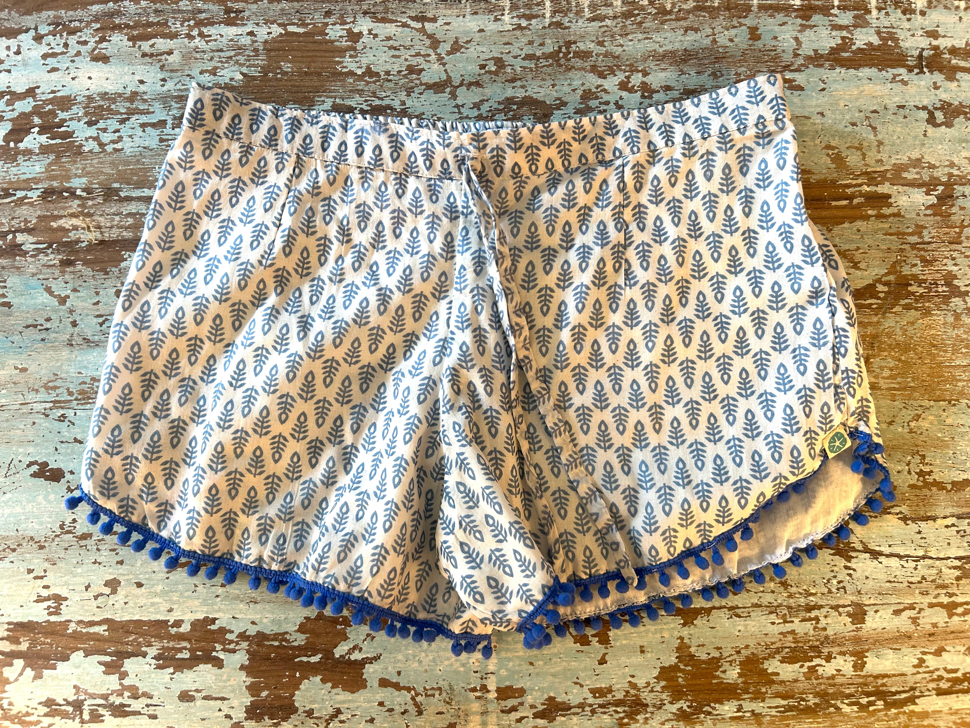 Coastie Shorts - white with blue ferns (S)
