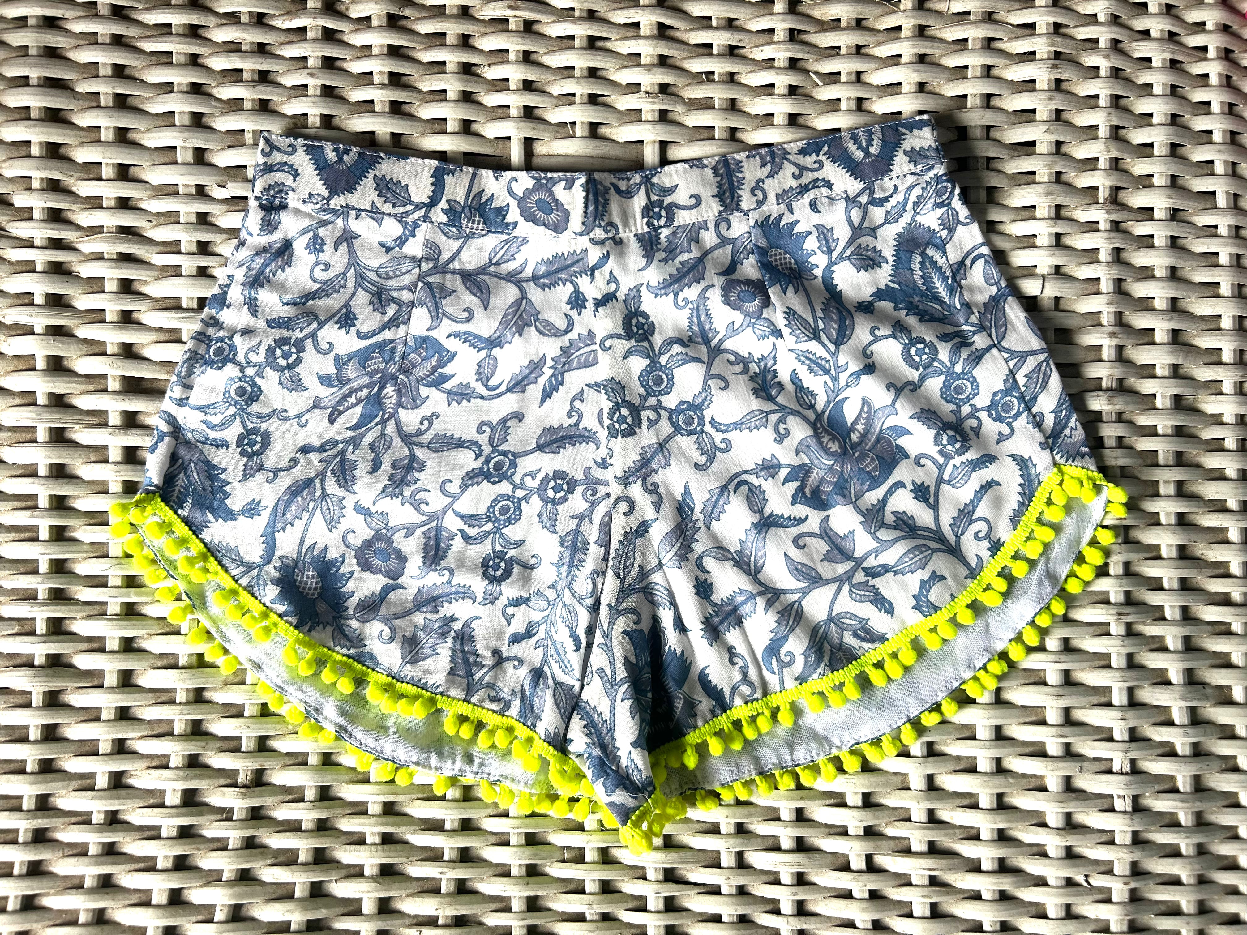 Coastie Shorts - blue vine with yellow pompoms (6-7yrs)